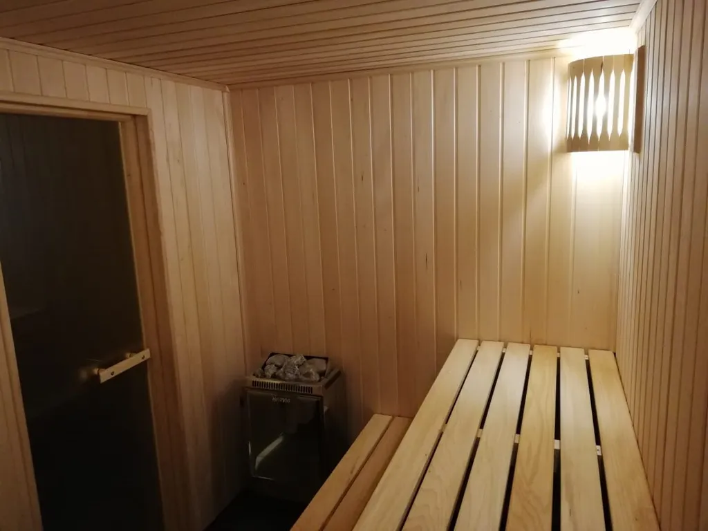 Двухуровневая квартира в частном доме