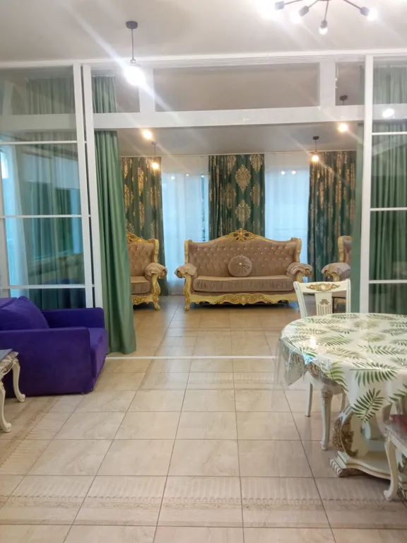 Уютная квартира с балконом Венеция Большая 3.1