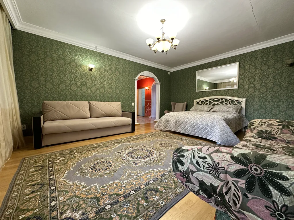 Просторный апартамент в центре города