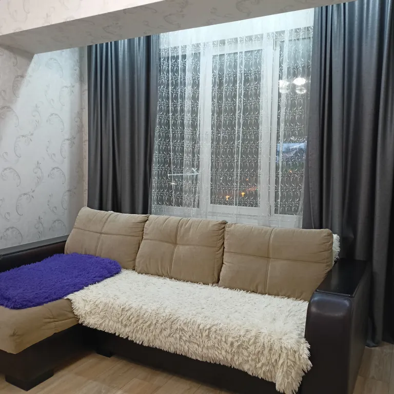 Полноценная светлая 2-комнатная квартира в центре города