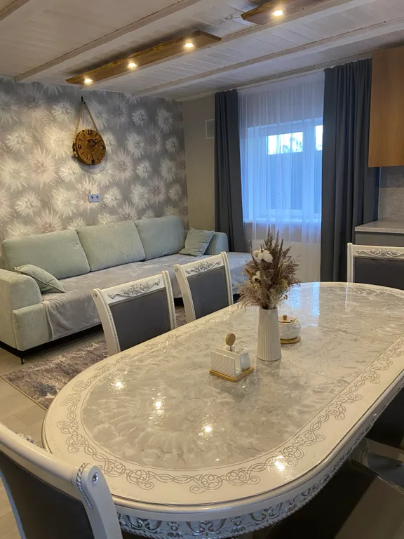 Уютный дом в центре города