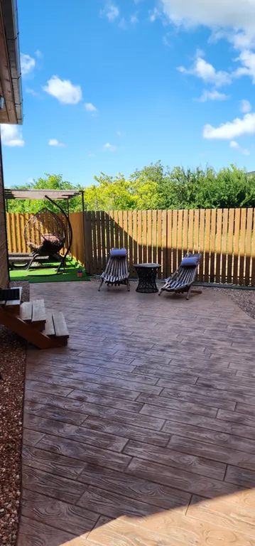 Коттедж Дом с бассейном 3 — Кучугуры