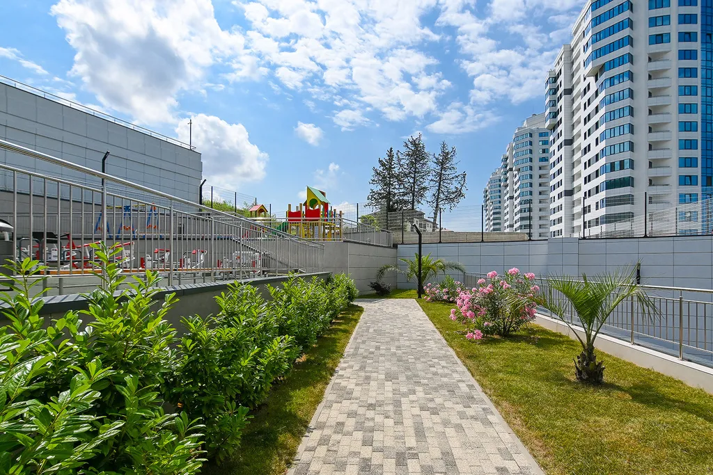 Видовая квартира на 21 этаже с огромным балконом