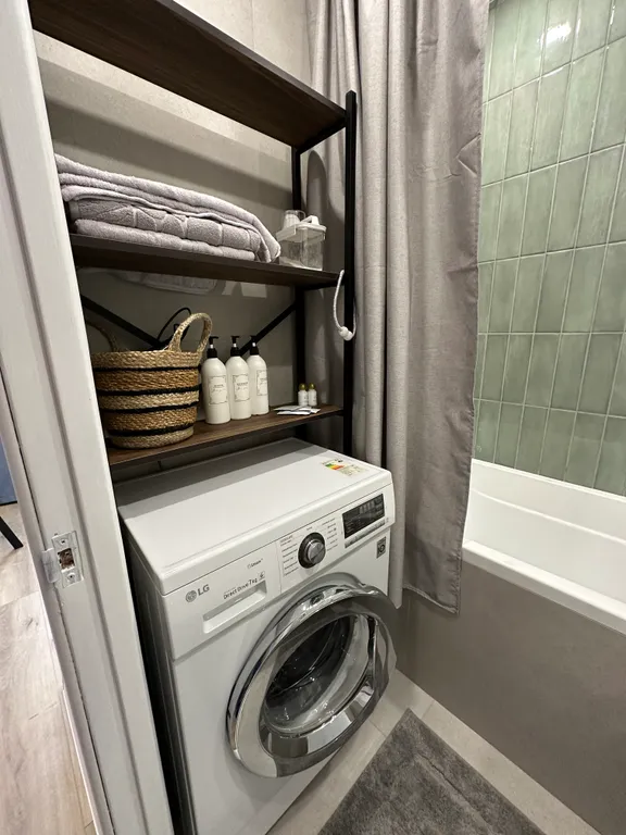 Квартира на набережной с видом на Китай