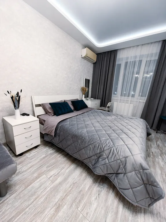 Квартира Апартаменты возле парка Краснодар — Краснодар