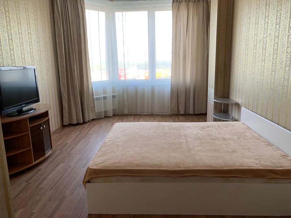 Квартира Квартира ЖК "Kоломенские высотки", панорамный вид на Енисей с 9 этажа — Красноярск