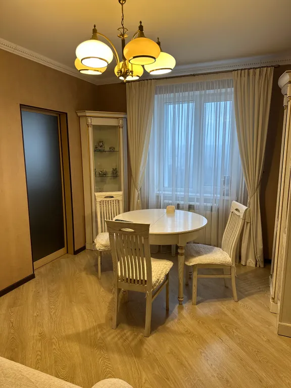 Трех комнатная квартира для гостей, которые любят красоту и чистоту