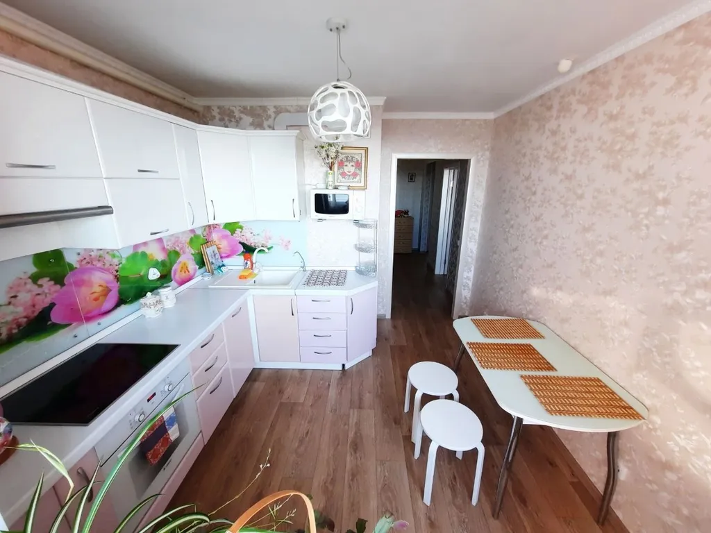 Квартира 2-ка с видом на реку и город комфорт — аренда посуточно в Чебоксары