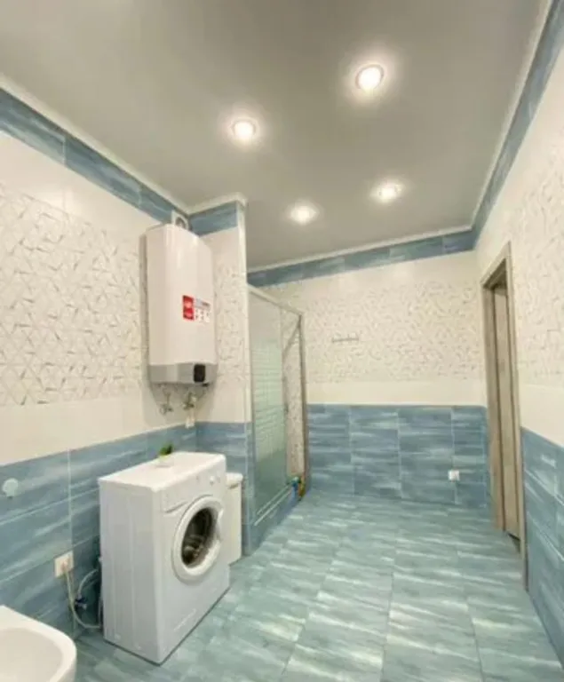 Элитная квартира с выходом на собственный пляж