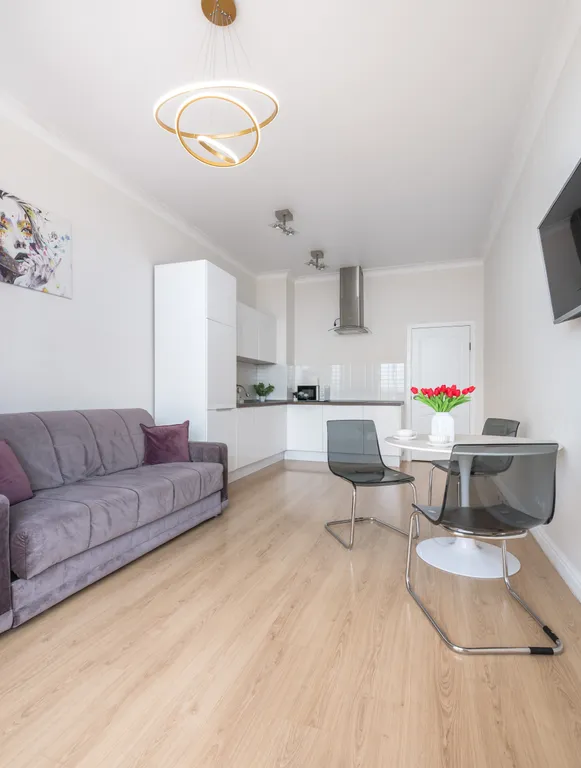 Просторная квартира с лучшим видом на Мост Поцелуев и реку Кубань