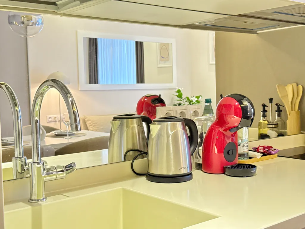 X-box and Cofee apartment in Marriott building