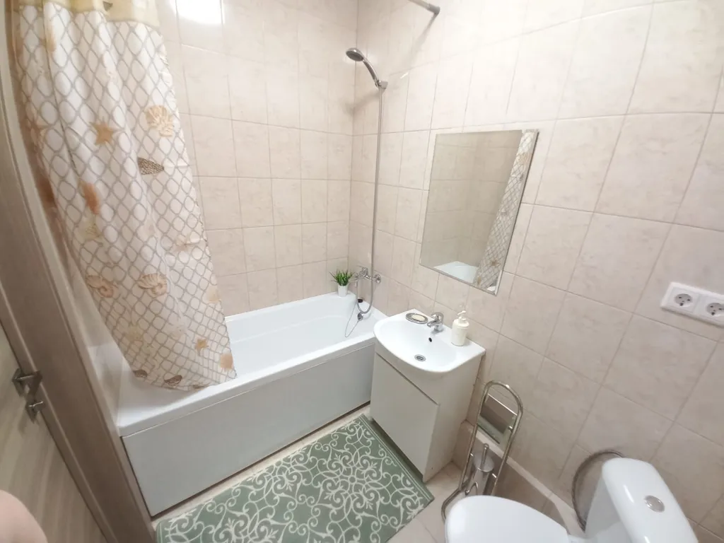 Квартира Уютная и вместительная квартира — Новосибирск