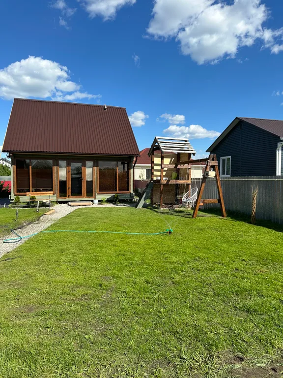 Дом-баня с бассейном и чаном