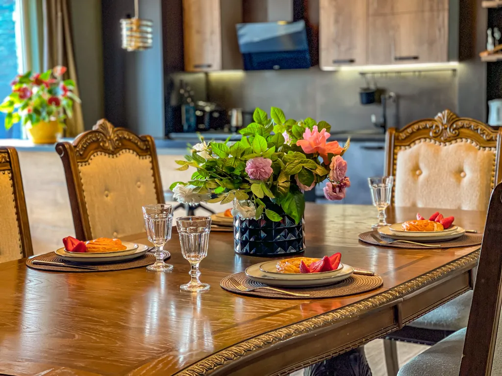 Мансарда с террасой в парке на Театральной площади