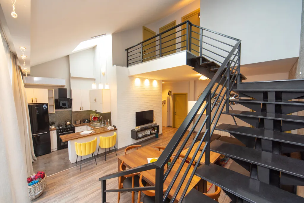 Luxury 4 bedroom apartment 1 in the city centar of Tbilisi