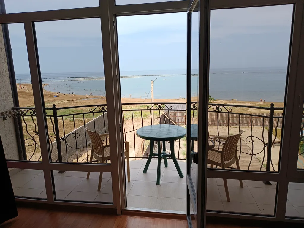 2-комнатная квартира в отеле с видом на море