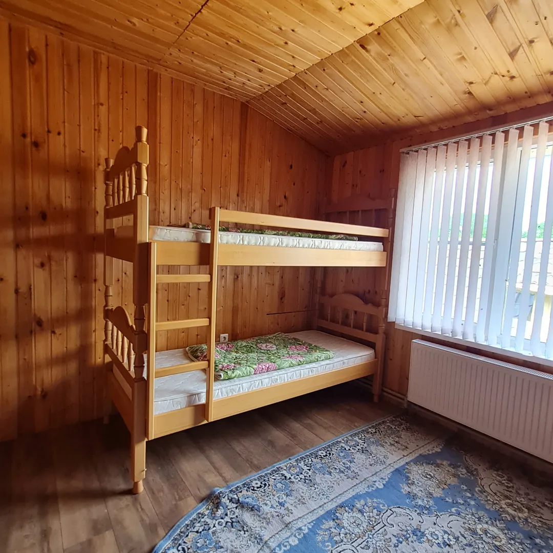 Проходная спальня 2эт. двухэтажная односпальняя кровать
