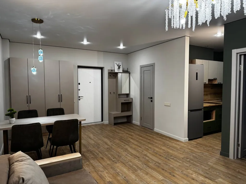 Роскошная квартира с видом на акваторию