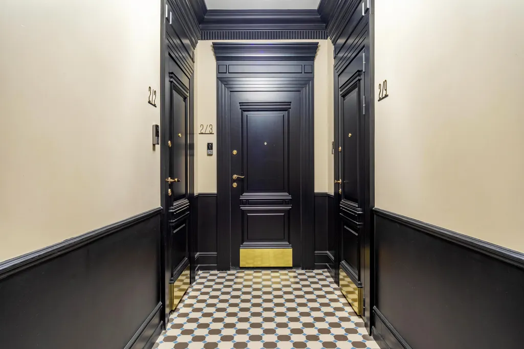 Квартира Двухуровневые апартаменты в особняке у Кремля — Москва