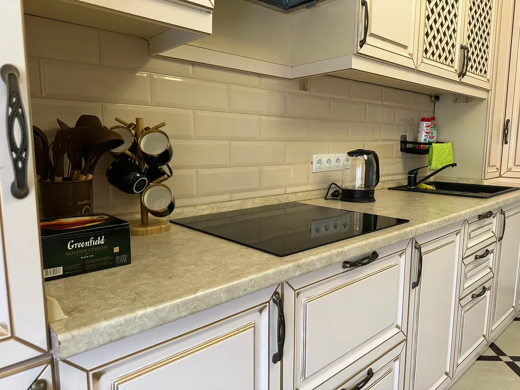 Уютная квартира с видом на город и горы