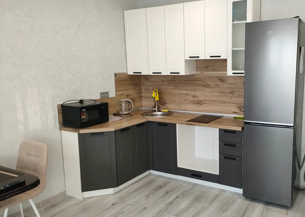 Квартира Уютная новая евродвушка с панорамным балконом — аренда посуточно в Курган