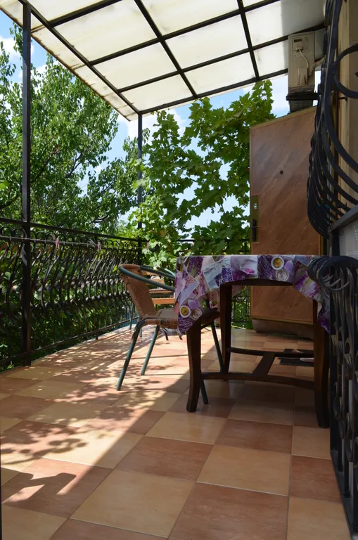 Коттедж 1-комнатный Дом — Евпатория