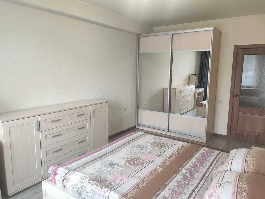 Уютная двухкомнатная квартира в спальном районе