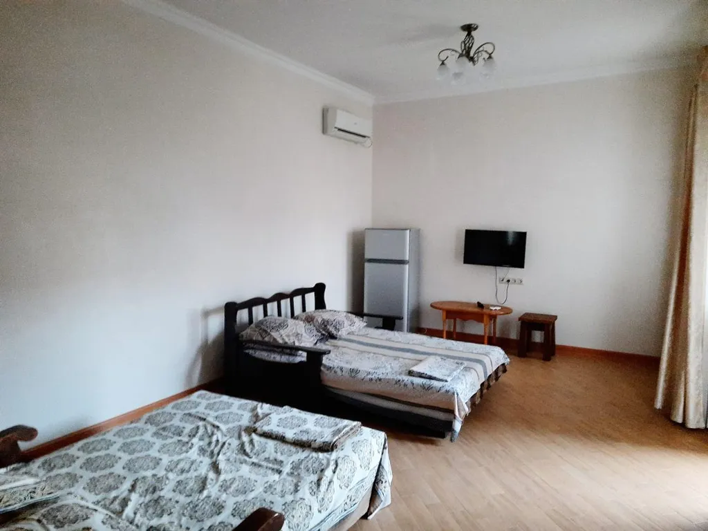 Квартира Квартира Уютный отдельный номер с видом на фонтан — Гагра