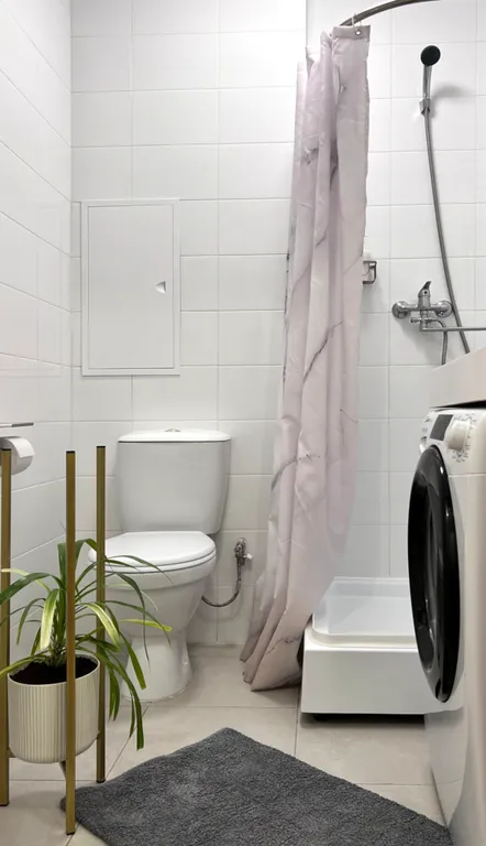 Студия с прекрасным видом из окна