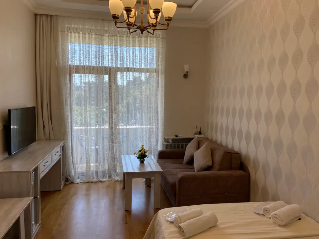 Апартаменты с видом на бульвар