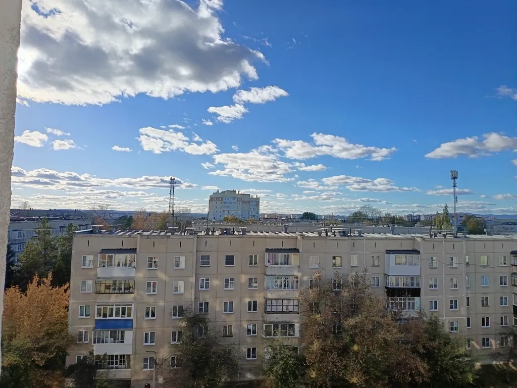 Большая, тёплая, уютная квартира с отдельной кухней в тихом районе