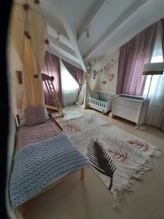 Коттедж MyHomeYourHome дизайнерский дом у леса — Первомайское