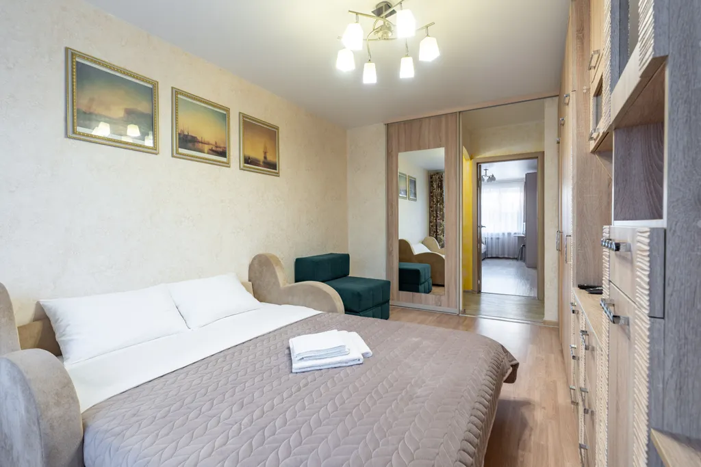 Квартира Апартаменты Quiet House на Урицкого двухкомнатные — Гатчина