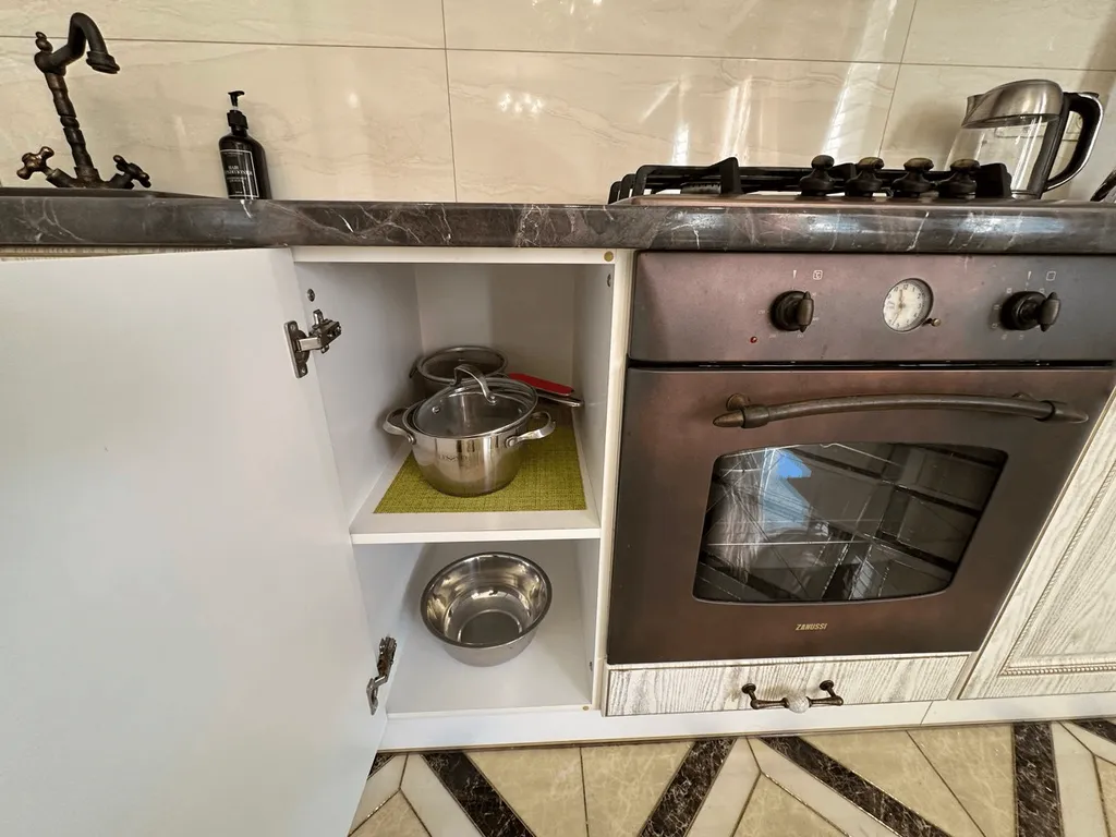 Студия в центре Ялты у моря