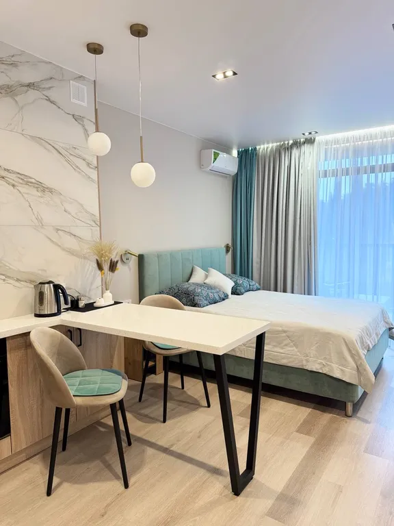 Видовая Апартаменты с подогреваемым бассейном в  в ЖК Лучистое