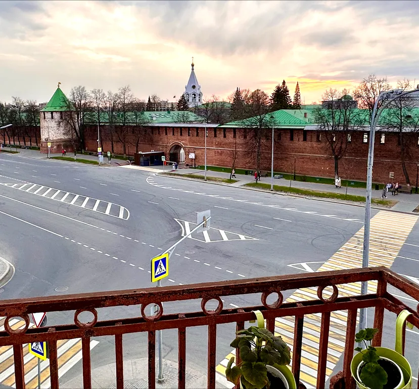 Уютная квартира на главной площади у Кремля
