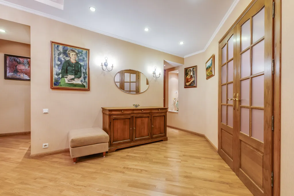 Квартира Квартира с видом на сквер им. Пушкина — Санкт-Петербург