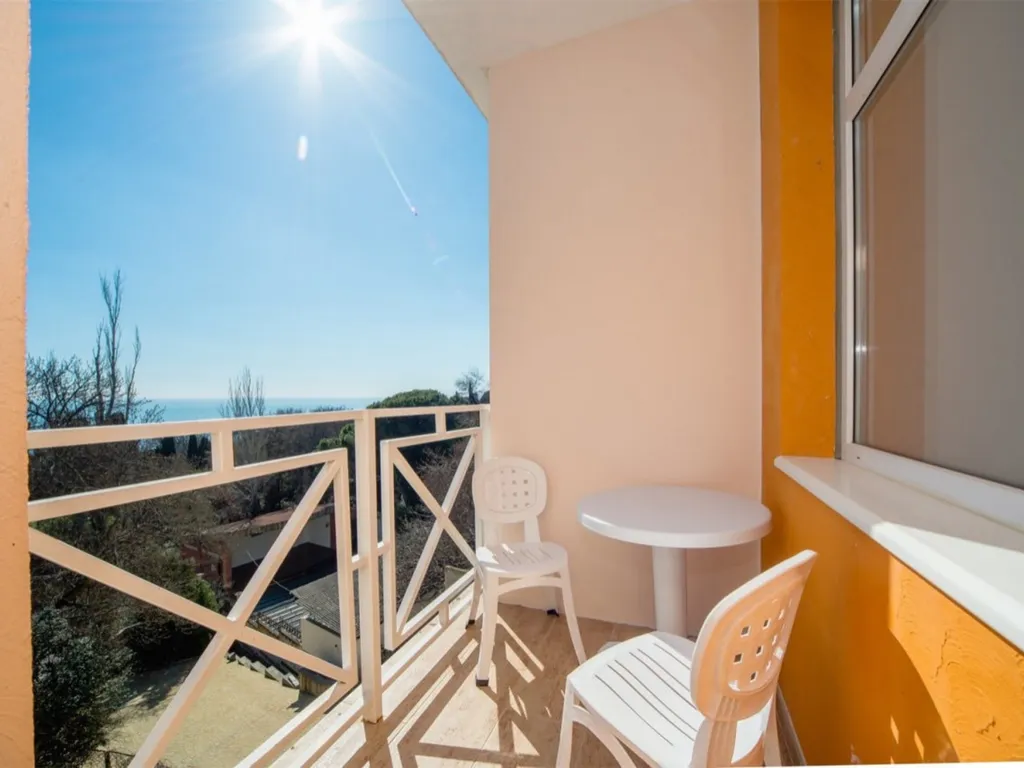 Уютная квартира с видом на море и балконом