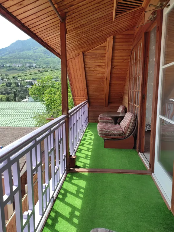 Часть дома с отдельным входом