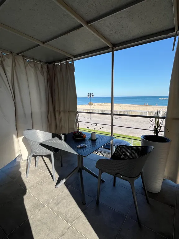 Апартаменты Рассвет с видом на море