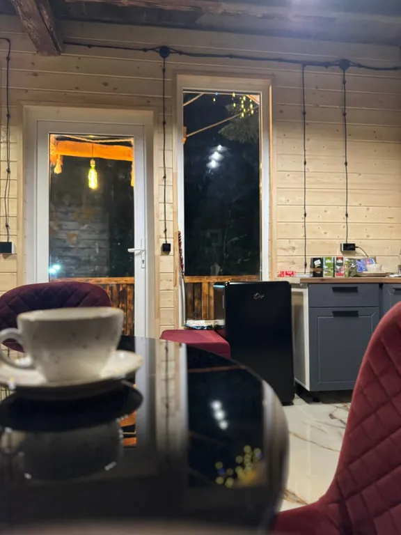 Коттедж Афрейм, домик в лесу — Архыз