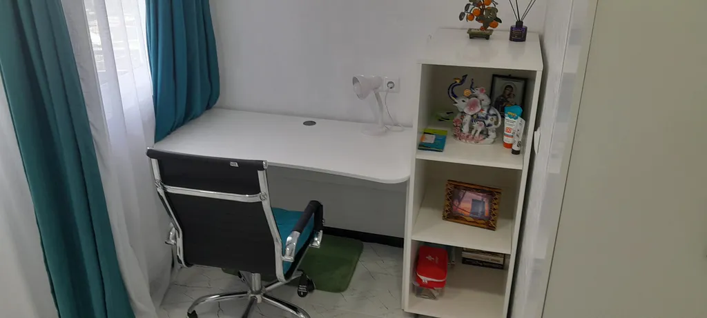 Уютная студия в центре с видом на горы