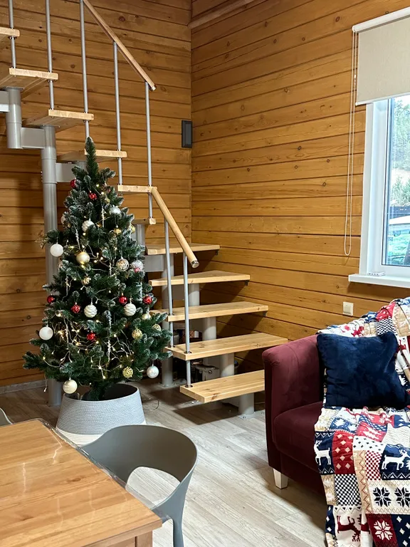 Новый круглогодичный коттедж из бруса на берегу Катуни