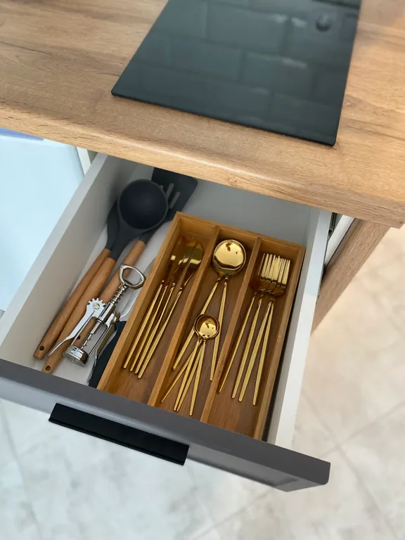 Новая уютная студия у метро, удаленное заселение