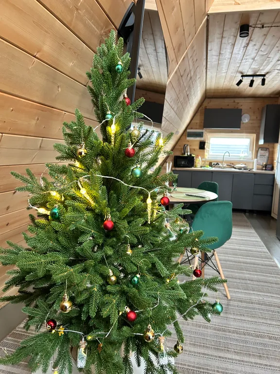 Афрейм Выходной-и-точка