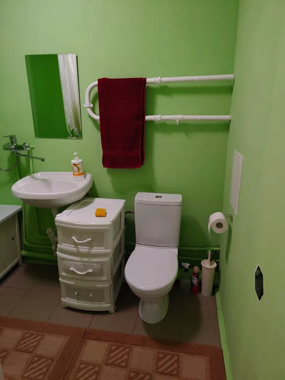 Квартира мк. Р-н молодежный. Есть все необходимое. Чистота и комфорт