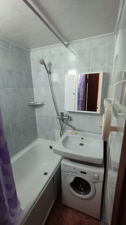 Четырехкомнатная квартира в тихом районе