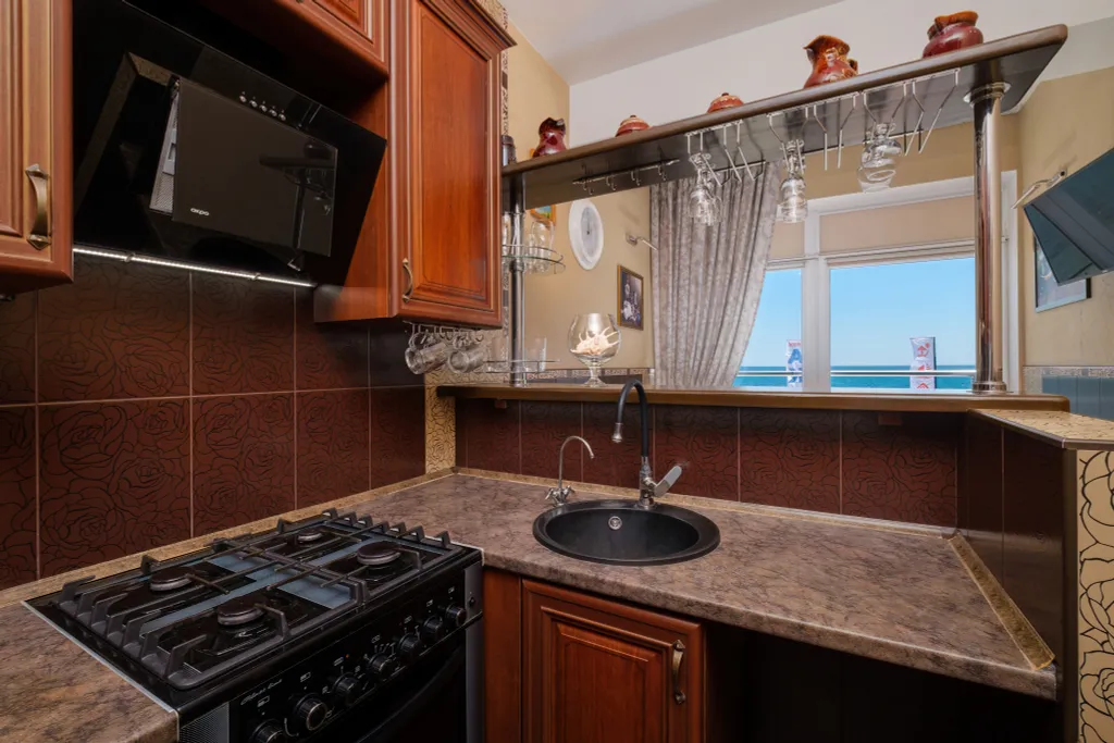 Апартаменты  - панорамный вид на море из всех окон, два балкона