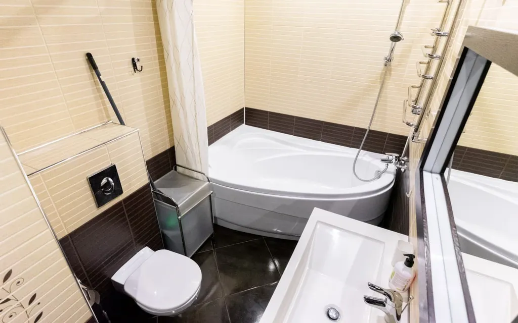 Большая квартира в центре левого берега