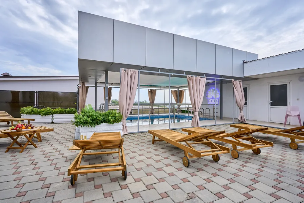 6-комнатный Дом